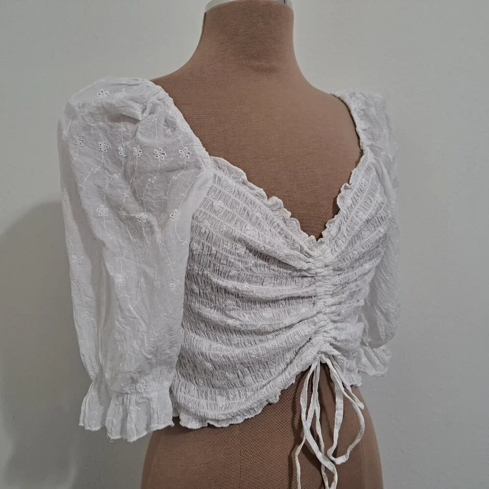 Who's That Girl? Camisole White Crop Top Cotton Eyelet 3/4 Sleeve Size L